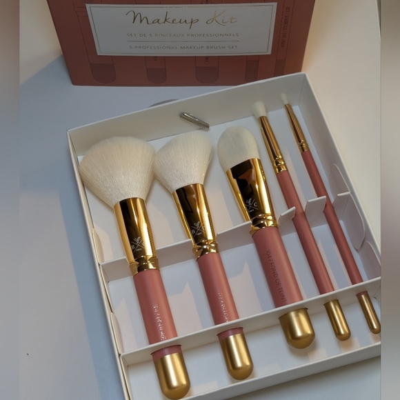 Bachca | Makeup Kit | 5 Professional Makeup Brush Set - Picture 4 of 4
